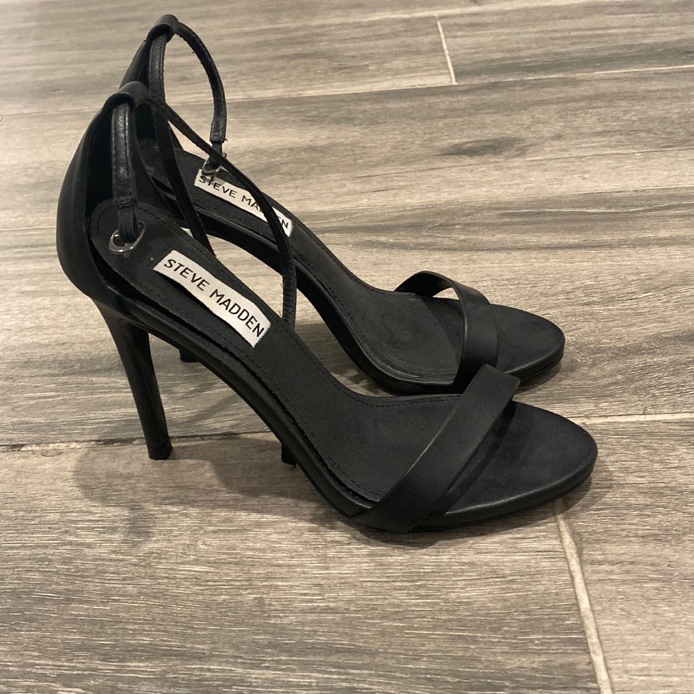 Steve Madden sandal heel